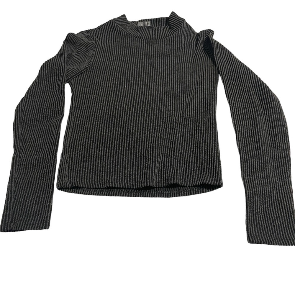 West Of Melrose Gray higher neck Long sleeve women’s Size M